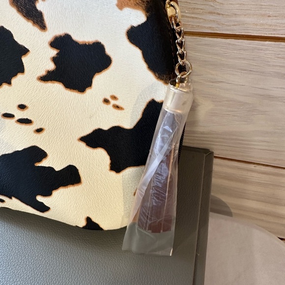 Alba Black and Brown Patterned Vegan Leather Crossbody Bag - Picture 9 of 10